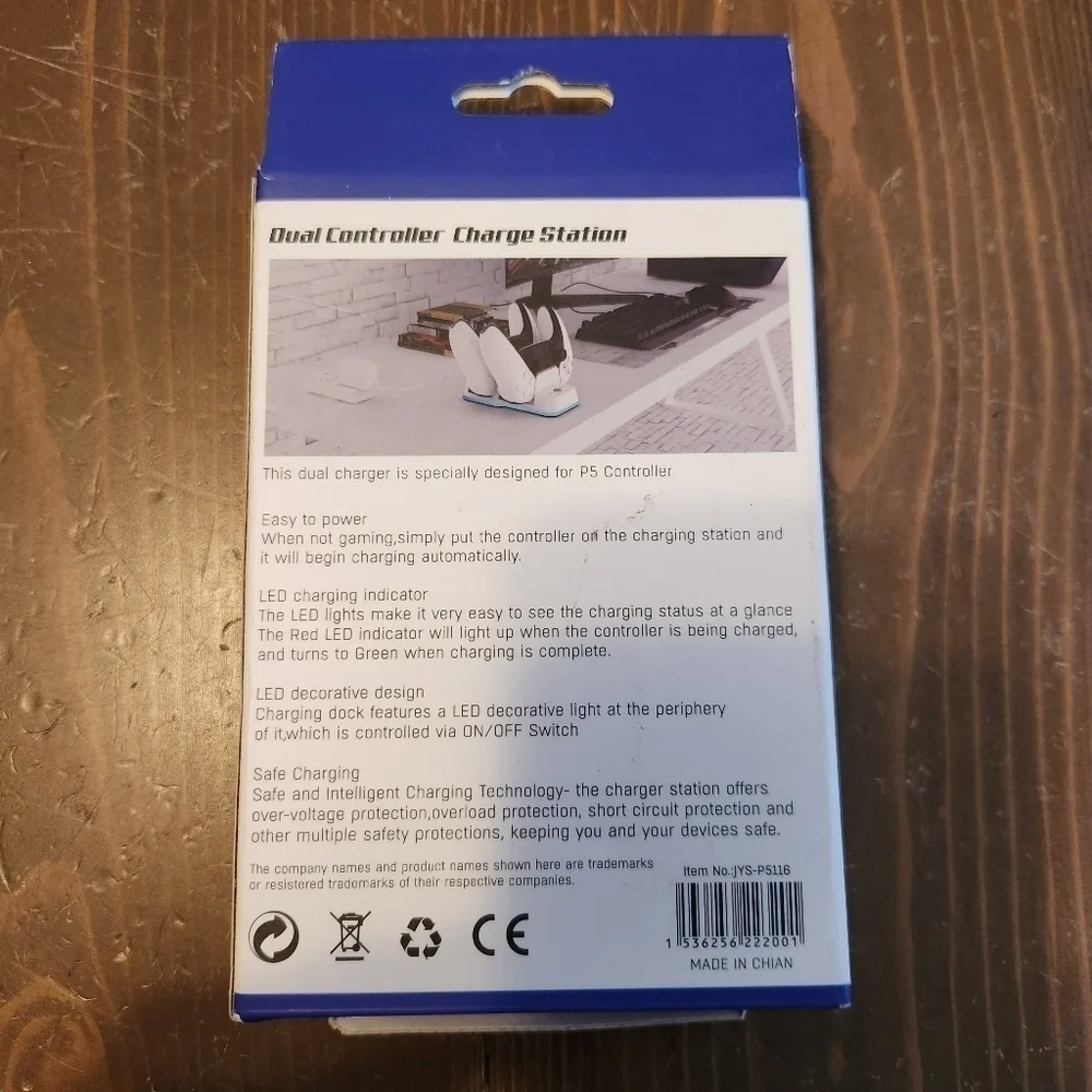 Dual Controller Video Game Charging Station PS5 Compatible NEW Open Box